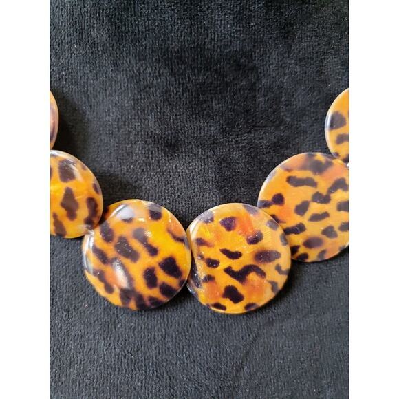 Women's Leopard Print Disc Necklace Adjustable Chain Lobster Clasp Statement - Picture 3 of 6